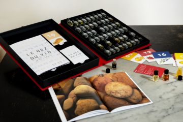 Picture for category Aroma Kits: Le Nez  (The Nose) du Vin, Coffee and Whisky
